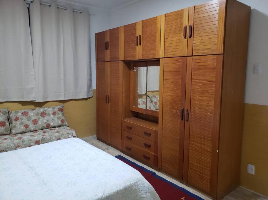 Apto Na Rua Principal - Centro Apartment *