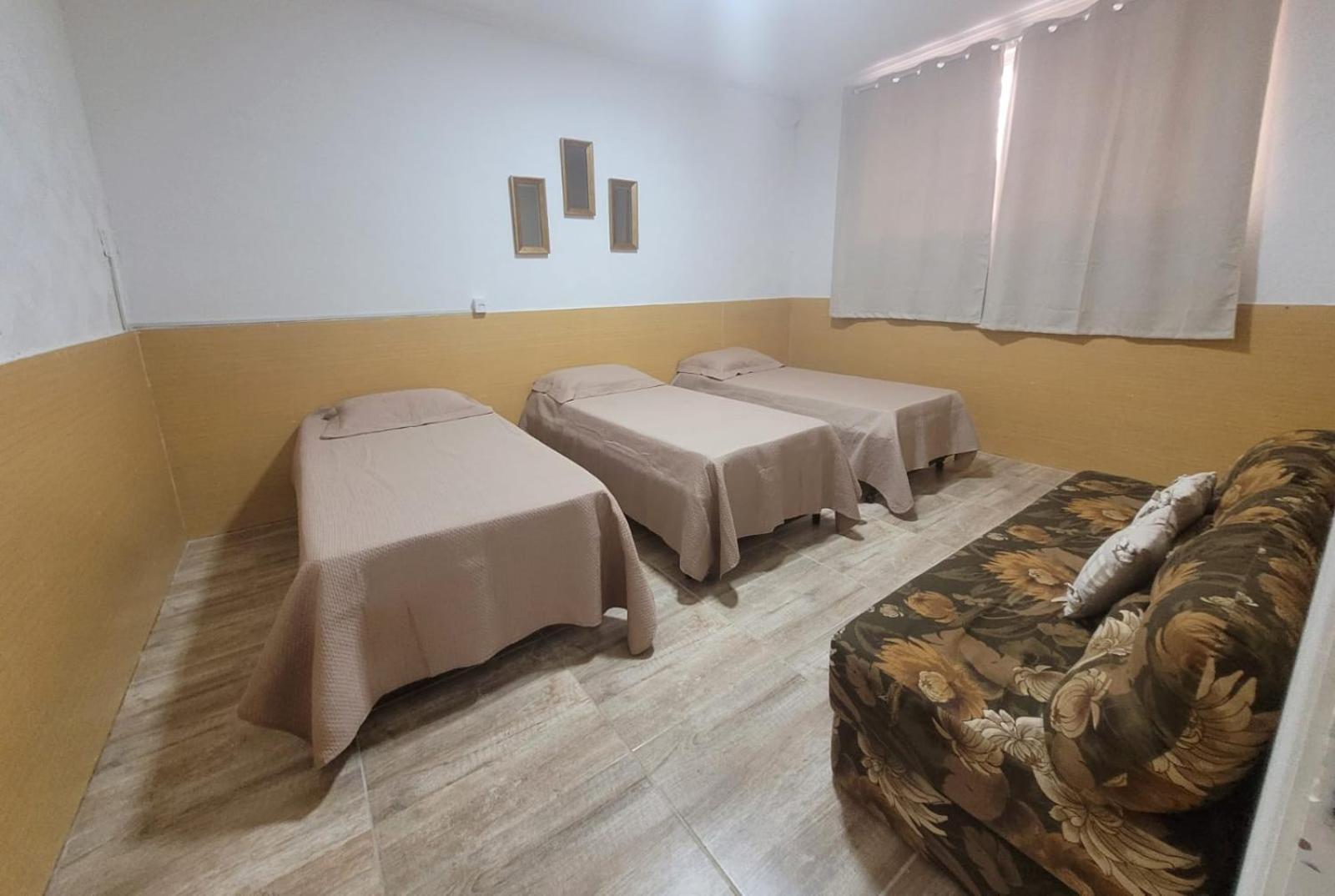 Apto Na Rua Principal - Centro Apartment *