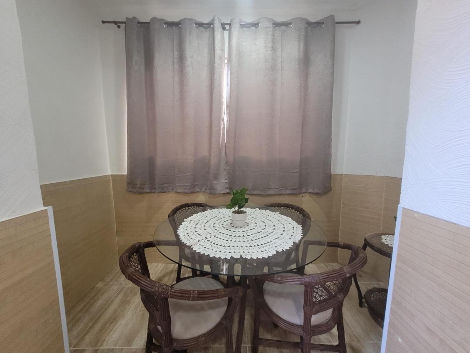 Apto Na Rua Principal - Centro Apartment